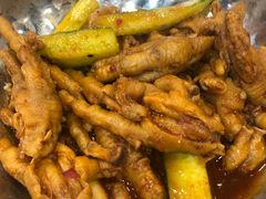 -江城燕子大排档(江汉路步行街店)