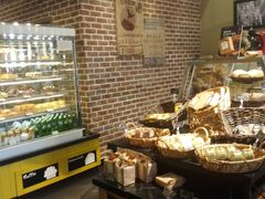 -TIMO COFFEE 阿拉校园面包