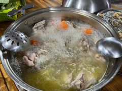 -大眼强五杯鹅·桑拿鸡煲