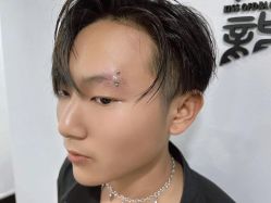 -龙之吻专业刺青·手工耳洞·纹身去色