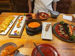 -日吉丸·鸟将军炭火融合酒馆(中央大街店)