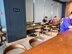 用餐区-星巴克(合肥百盛逍遥广场店)