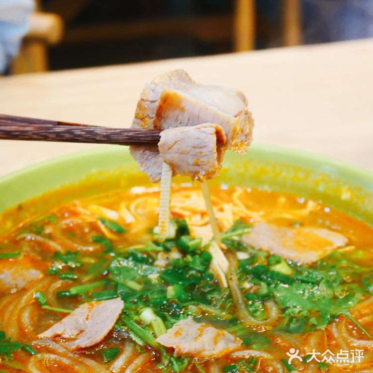 天鹅湖美食｜一个人也能吃烤鱼🐟人均20r