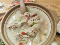 -叁煨蹄花·下饭盐帮菜(人民广场店)
