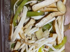 茭白肉丝-凡老头米线砂锅(古荡新村西粮站)