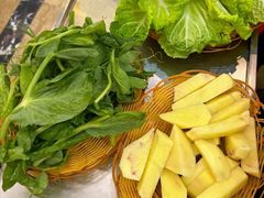 -野菌园·野生菌火锅首创第一家(关兴路总店)