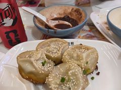-小杨生煎(白玉兰广场店)