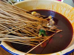 -拈签一笑黄牛肉辣卤串串
