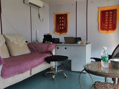 -宠物寄养训练学校