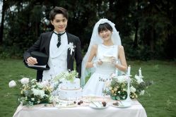 -红番婚纱礼服