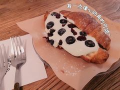 可颂-Nine Cafe&Bar