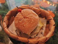 -北平花园·MUA摩造汉堡·北平咖啡(南锣鼓巷胡同店)