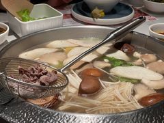 -左庭右院鲜牛肉火锅(环球港店)