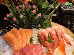 -蟹犇前•帝王蟹雪蟹(陆家嘴店)