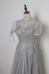 -欣薇婚纱(新源乐汇城店)