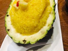 版纳菠萝饭-老滇山寨•云南特色菜•地方菜•民族风情歌舞表演(金碧店)