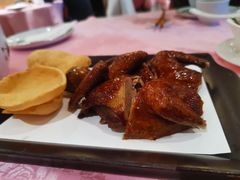 红烧沙田大乳鸽-誉八仙酒楼(静安大悦城店)