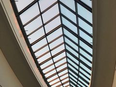 -上海滴水湖皇冠假日酒店