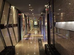 -好乐迪(张扬路八佰伴店)