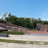 运河涟漪，碧波飘带