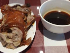 南京烤鸭-苓记南京鸭血粉丝.皮肚面(县东巷店)