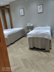 -HEYAN荷妍专业脱毛连锁机构