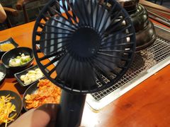 -肉甲韩国木炭烤肉(新壹街1店)