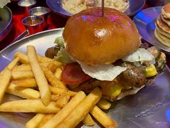 八哥经典汉堡-STARLING八哥松饼(购物公园店)