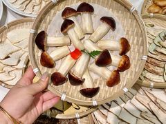 -皇城老妈·大连海鲜火锅(港湾店)