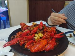 -老鄞江清水龙虾•赵赵家(江北店)