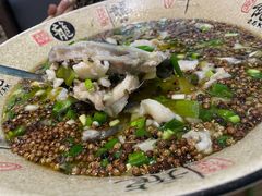 -自贡盐帮菜·玩辣餐厅(樱花园西街店)