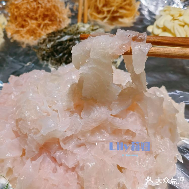 顺德鱼生&广东盆菜