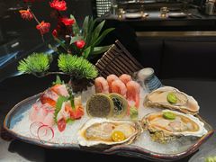 -蟹犇前•帝王蟹雪蟹(陆家嘴店)