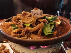 -沙胆彪炭炉牛杂煲(成都玉林店)