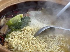 -威邵鸡煲(西华路总店)