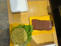 -谭公鱼头·鲜鱼火锅·小龙虾·江湖菜(秀沿路店)