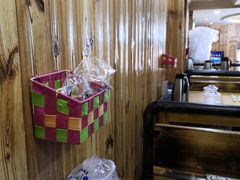 大堂-老东镇啤酒屋海鲜加工·蒸汽海鲜·海鲜烧烤(台东店)