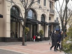 -比斯特上海购物村精品奥特莱斯