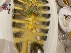 雪菜蒸大黄鱼-阿明小菜·海鲜·上海菜(梅陇华理店)