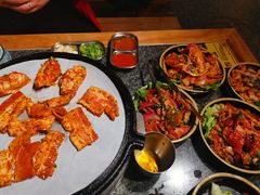 -酒拾烤肉(复地星光天地店)