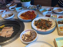 -韩香福烤肉庄园(荣成店)