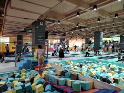 -反弹蹦床公园·运动乐园·团建·亲子派对(深圳观澜湖店)