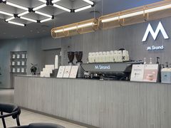 -M Stand(南京紫峰大厦店)