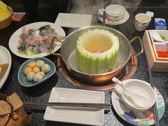 -得意咚瓜·顺德鱼生·冬瓜火锅(深圳首店)