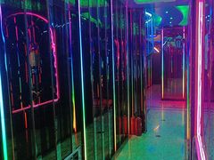 -路边边.炒菜烧烤.音乐餐厅(良乡长虹店)