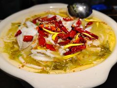 -酸渡·老坛酸菜鱼·现炒下饭菜(港惠新天地店)