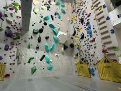 -龙景攀岩(海峡世茂广场店)