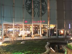 -星巴克(北京西大望路温特莱店)