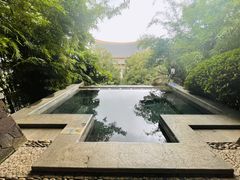 -七彩云南古滇温泉山庄
