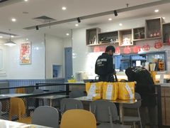 -满记甜品(巴黎春天宝山店)